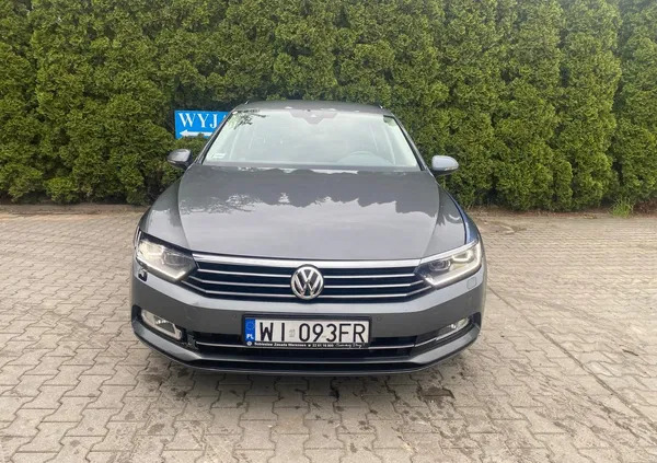 volkswagen Volkswagen Passat cena 39900 przebieg: 131500, rok produkcji 2017 z Pelplin